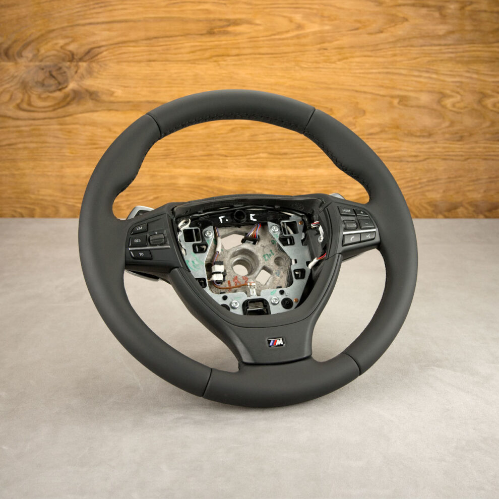 Obszycie kierownicy BMW F10