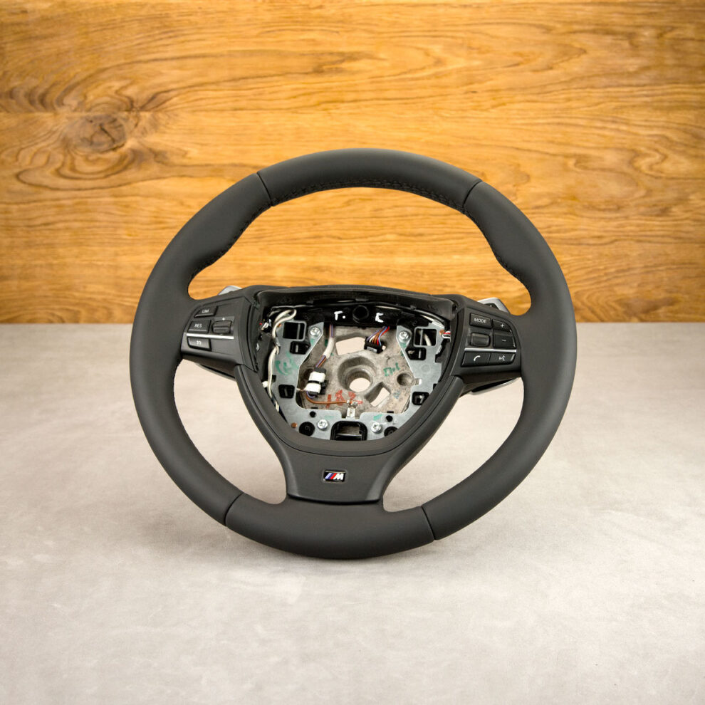 Obszycie kierownicy BMW F10