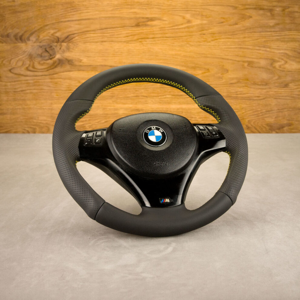 Modyfikacja i obszycie kierownicy BMW E90
