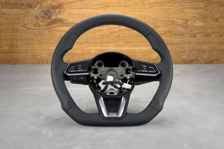 Modyfikacja i obszycie kierownicy Mazda 5