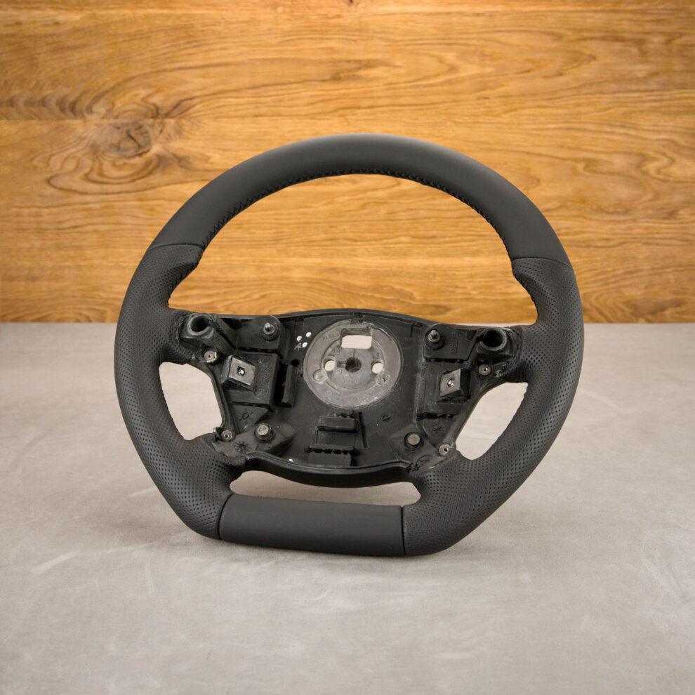 Modyfikacja i obszycie kierownicy Opel Omega B FL