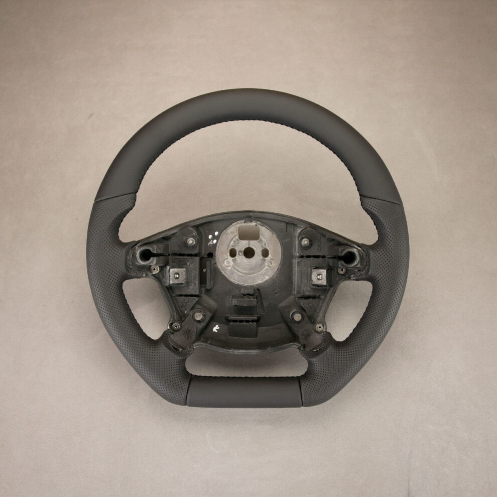 Modyfikacja i obszycie kierownicy Opel Omega B FL
