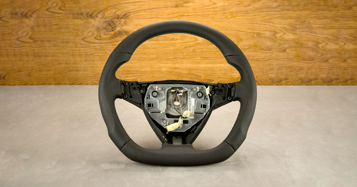 Modyfikacja i obszycie kierownicy Saab 9-3 II