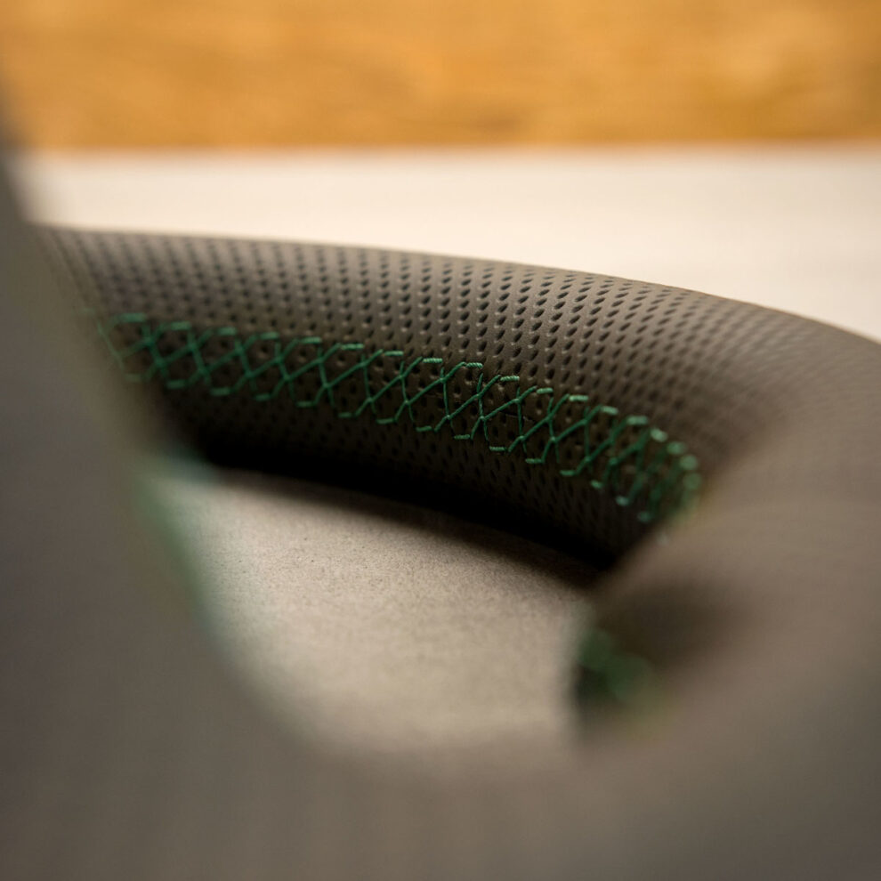 Modyfikacja i obszycie kierownicy Saab 9-3 II