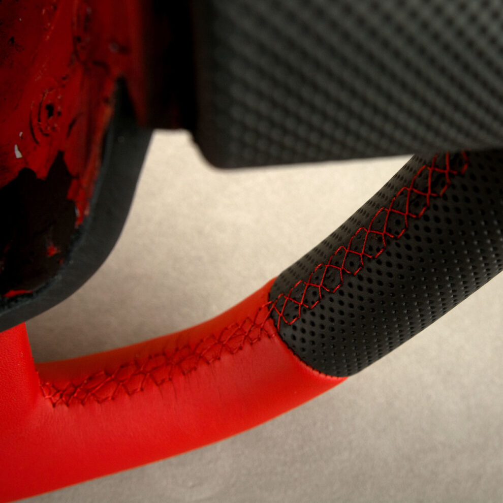 Modyfikacja i obszycie kierownicy Skoda Octavia 2 RS