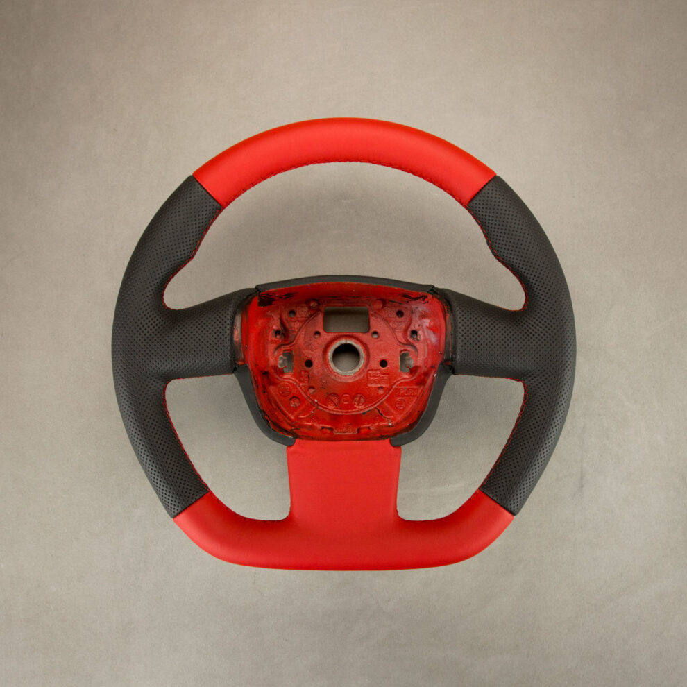 Modyfikacja i obszycie kierownicy Skoda Octavia 2 RS