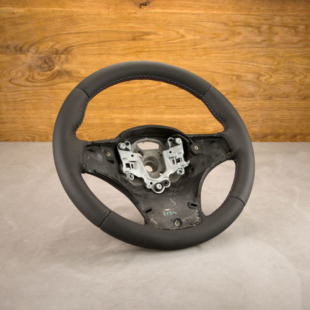 Obszycie kierownicy BMW X3 E83