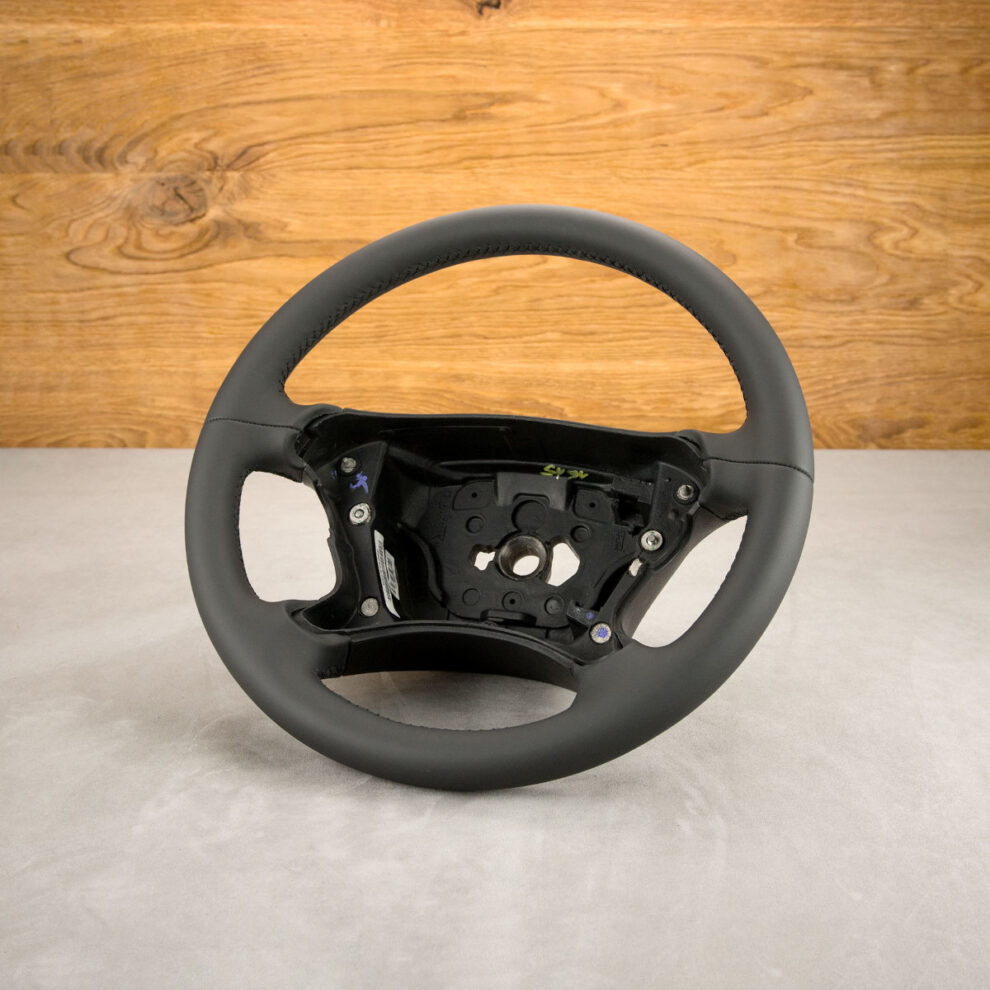 Obszycie kierownicy Mercedes-Benz CLS W219