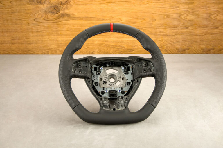 Modyfikacja i obszycie kierownicy BMW F10