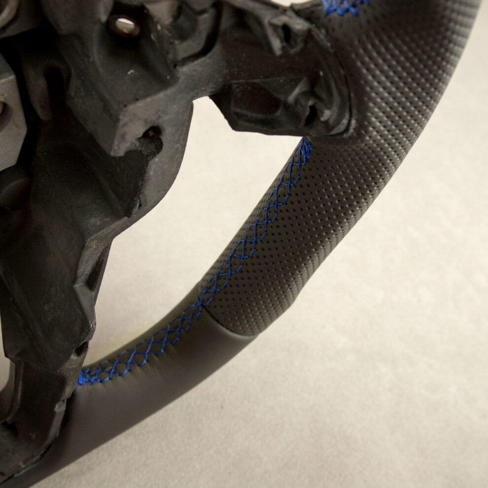 Modyfikacja i obszycie kierownicy Ford Mondeo Mk5