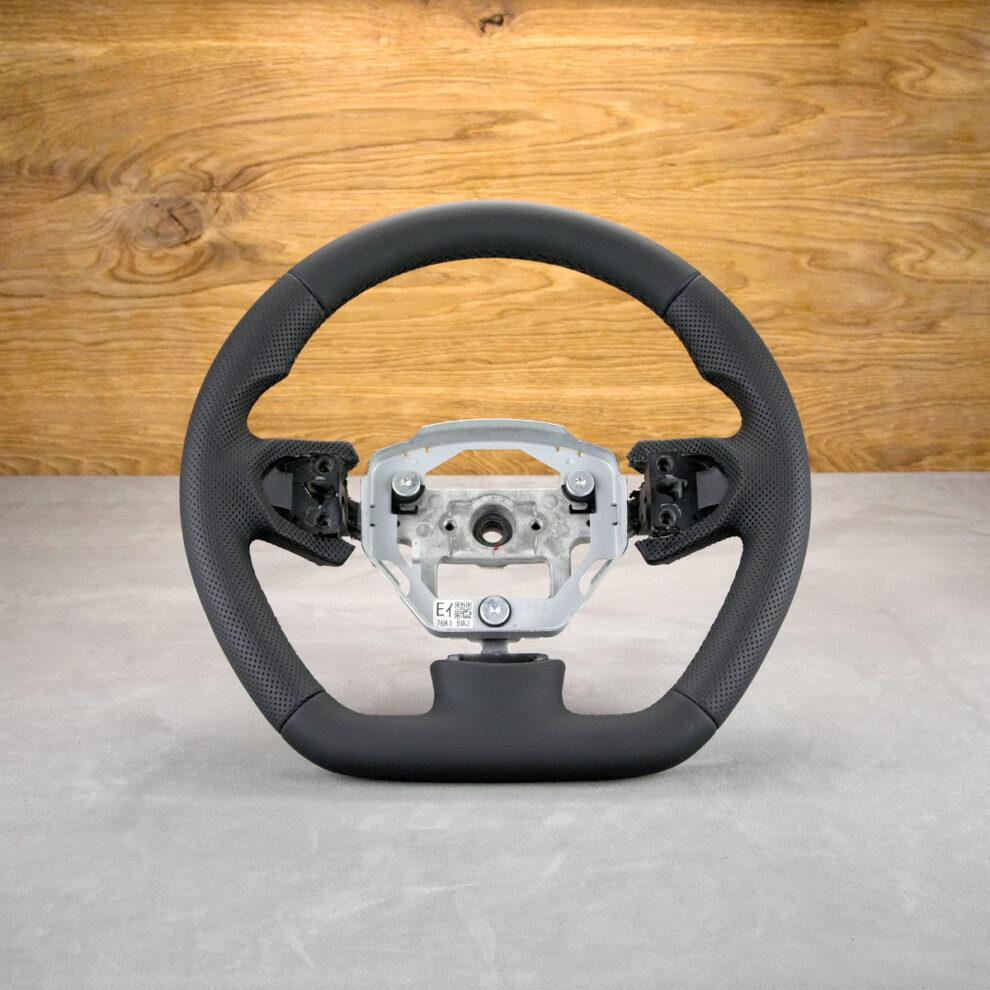 Modyfikacja i obszycie kierownicy Suzuki Grand Vitara II