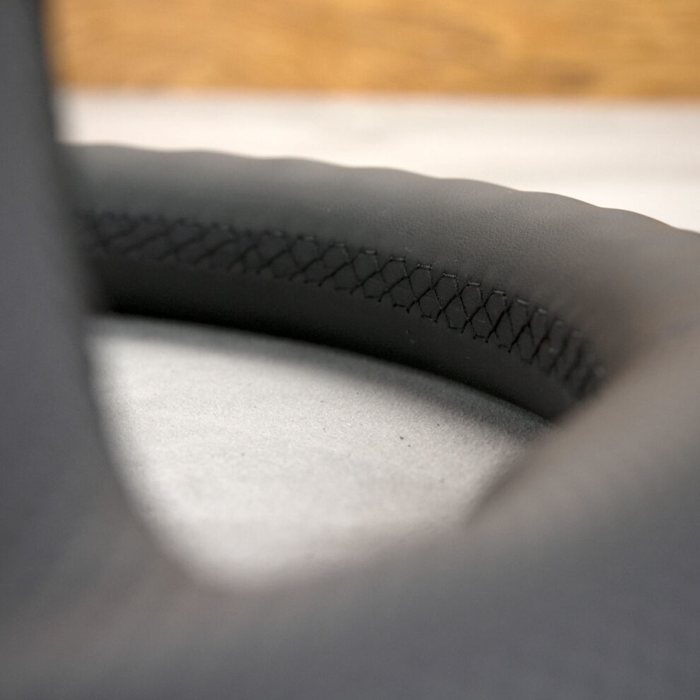 Modyfikacja i obszycie kierownicy Suzuki Grand Vitara II