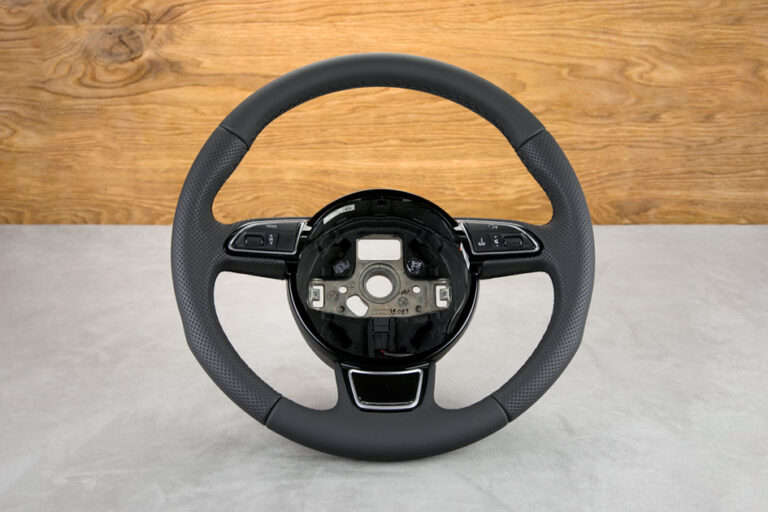 Obszycie kierownicy Audi A4 B8