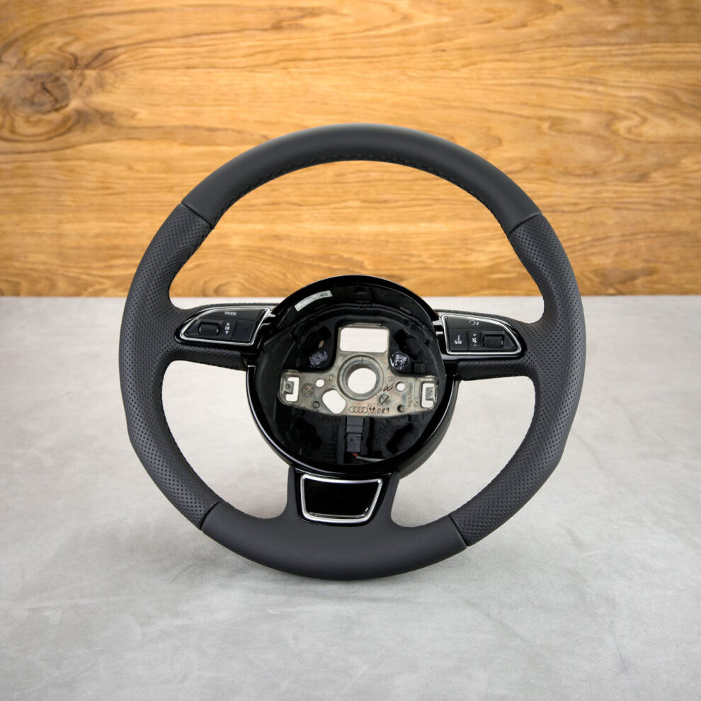 Obszycie kierownicy Audi A4 B8