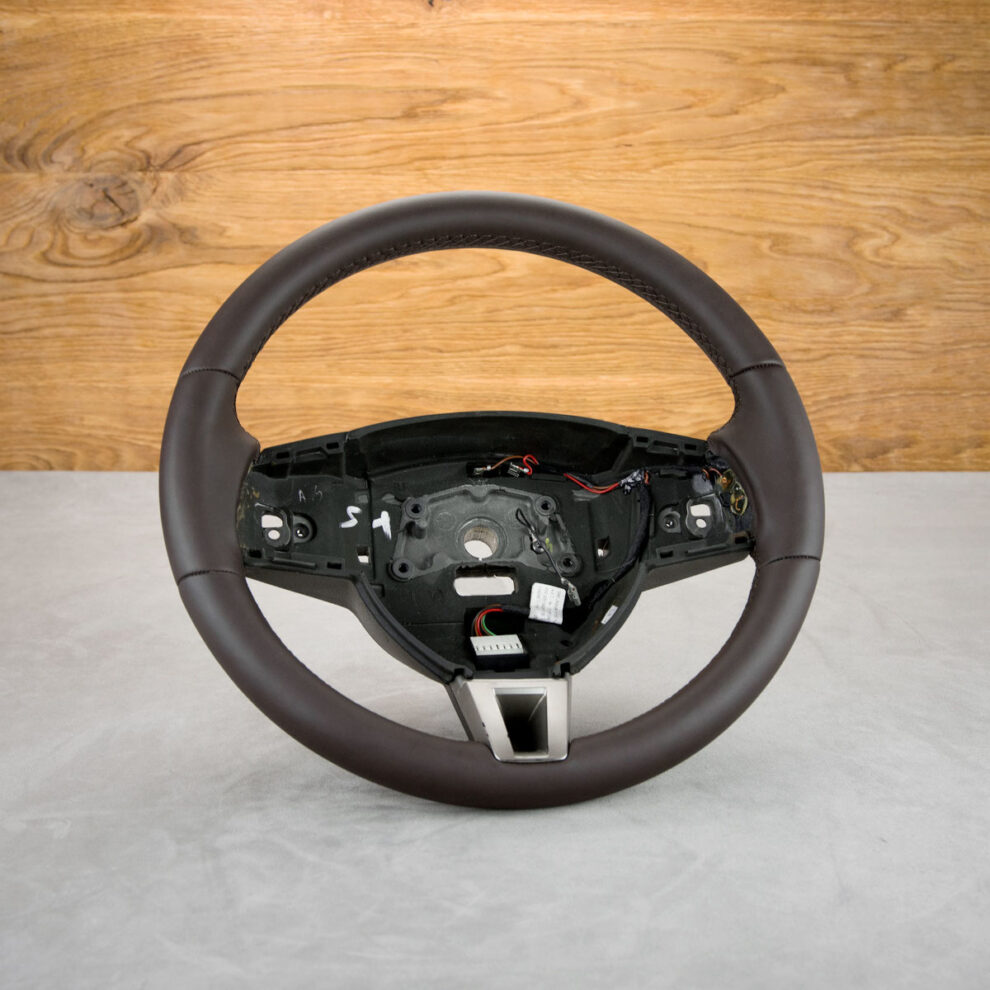 Obszycie kierownicy Jaguar XF