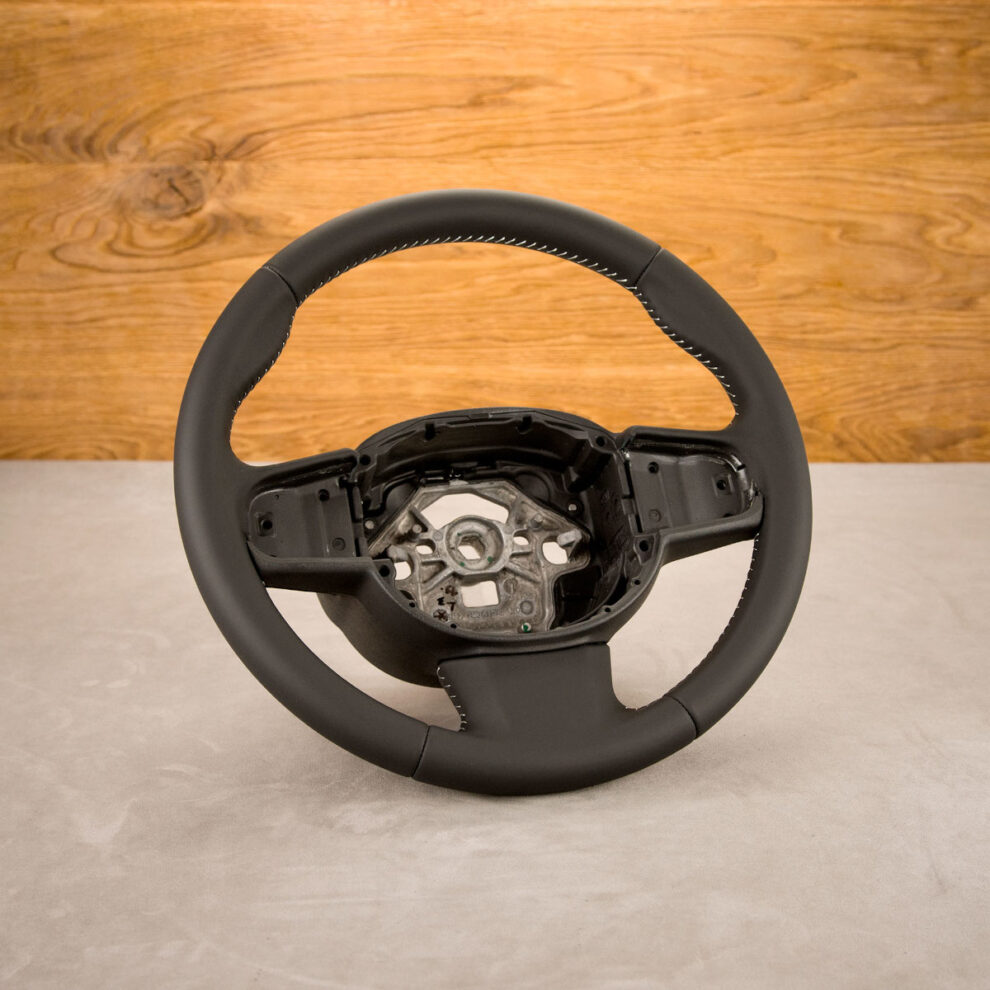 Obszycie kierownicy Volvo V90