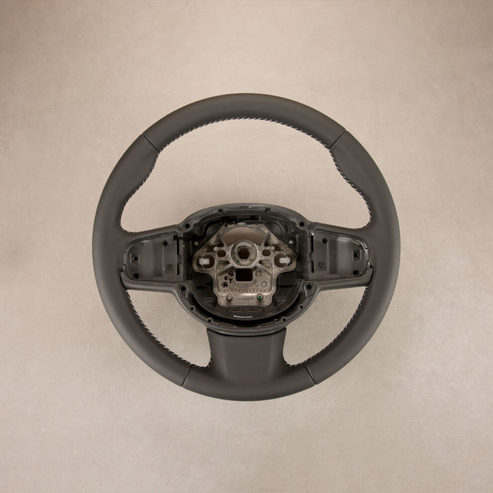 Obszycie kierownicy Volvo V90