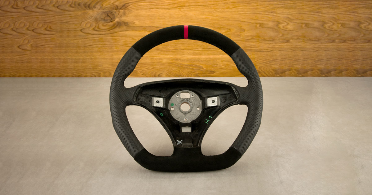 Modyfikacja i obszycie kierownicy Audi TT 8N