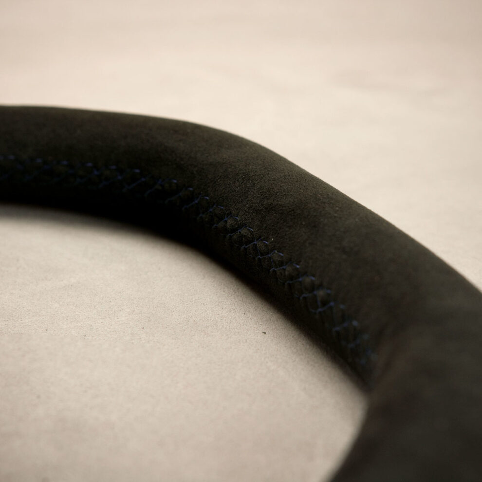 Modyfikacja i obszycie kierownicy Ford Focus RS Mk3