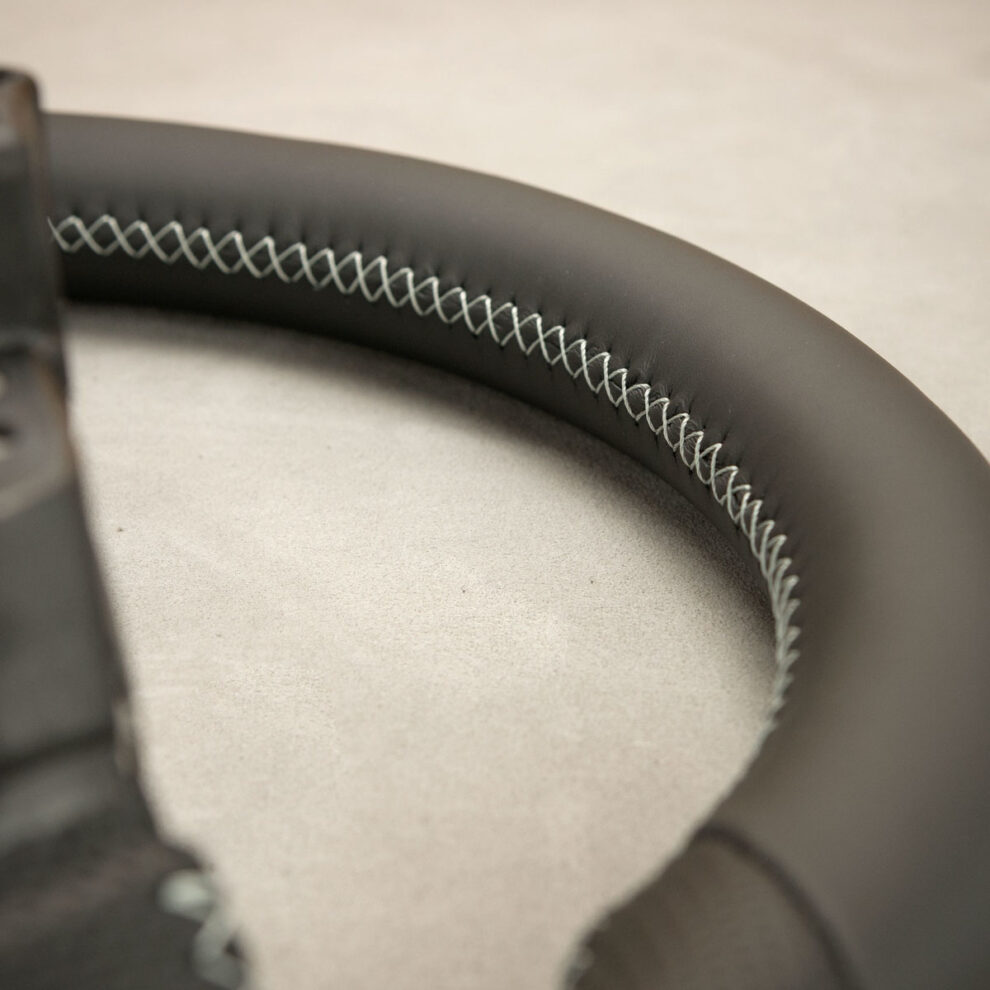 Modyfikacja i obszycie kierownicy Mazda MX-5