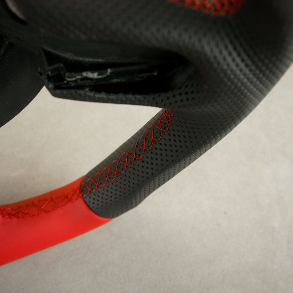 Modyfikacja i obszycie kierownicy Mini Cooper R56