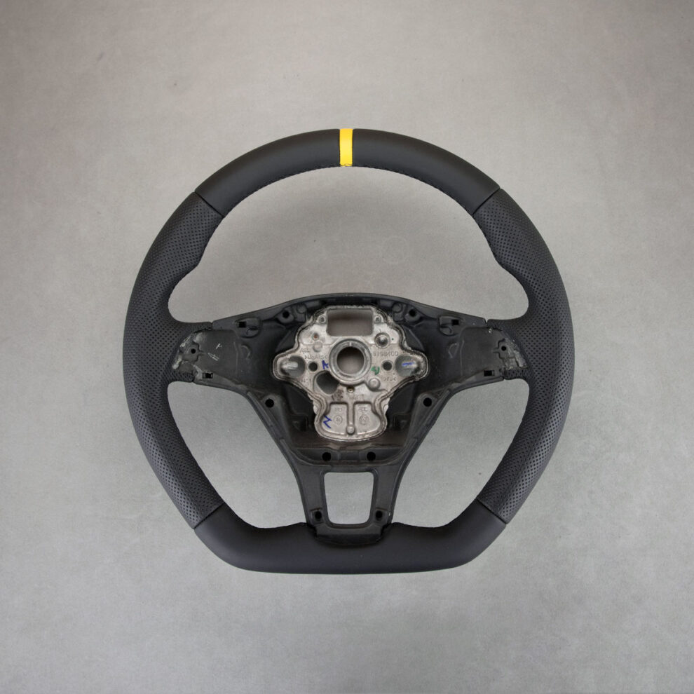 Modyfikacja i obszycie kierownicy Volkswagen Caddy IV