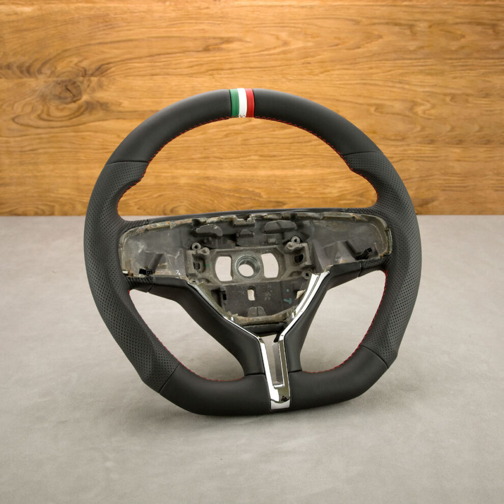 Modyfikacja i obszycie kierownicy Maserati Levante