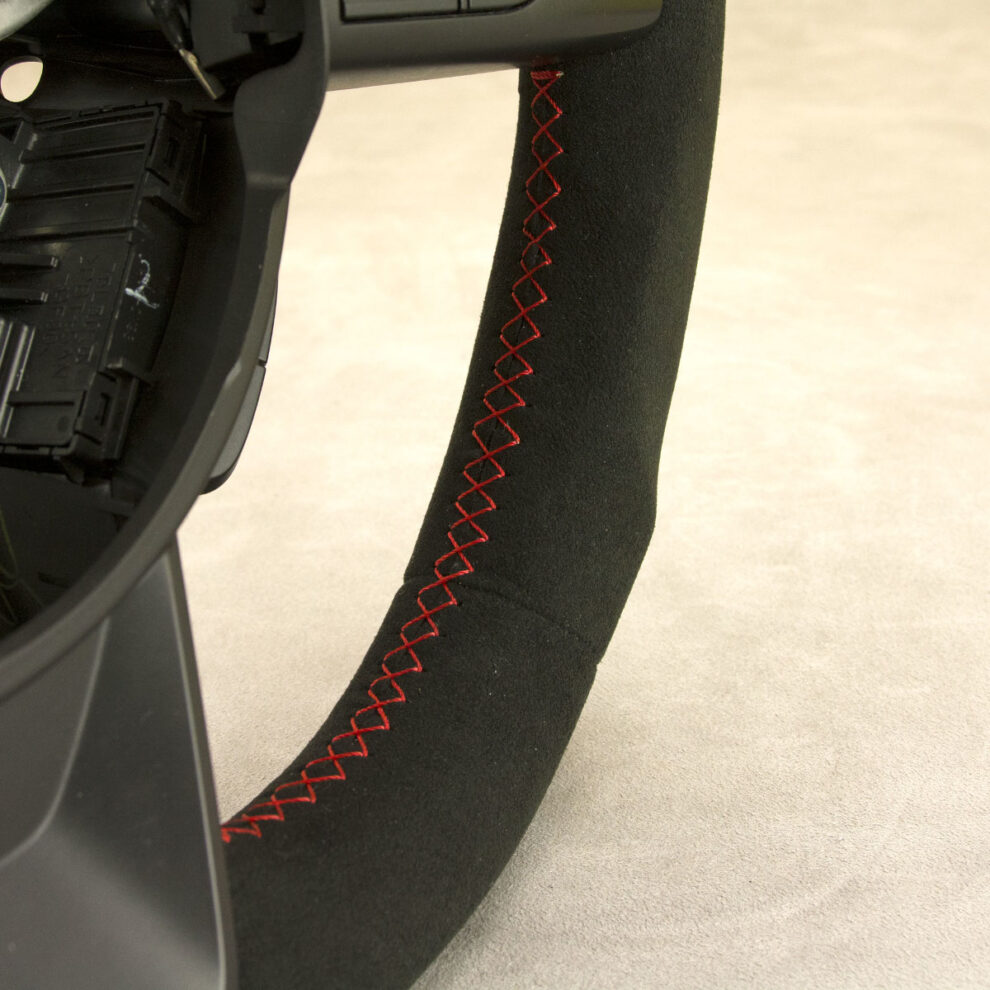 Modyfikacja i obszycie kierownicy Suzuki Swift VI Sport