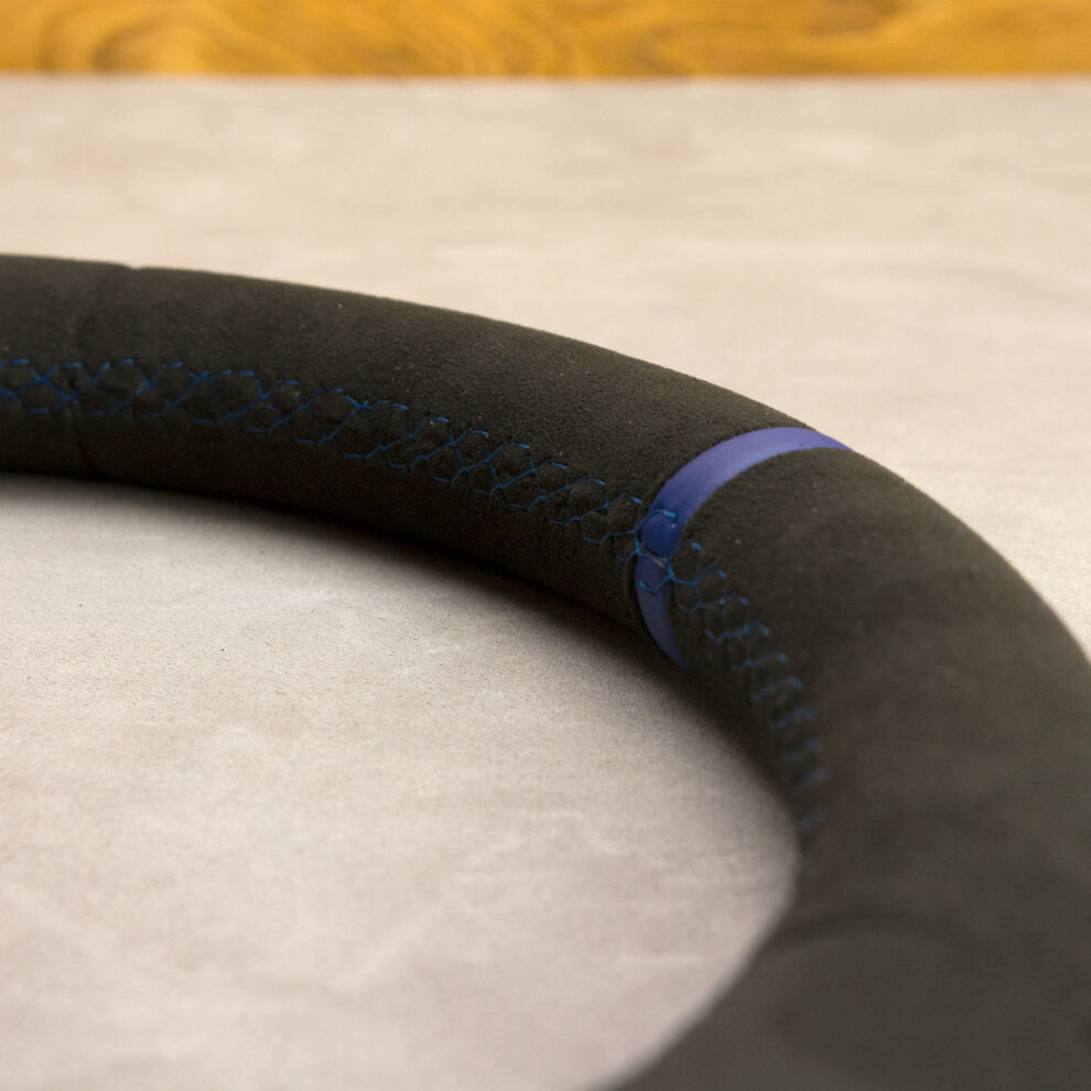 Modyfikacja i obszycie kierownicy Volvo C30