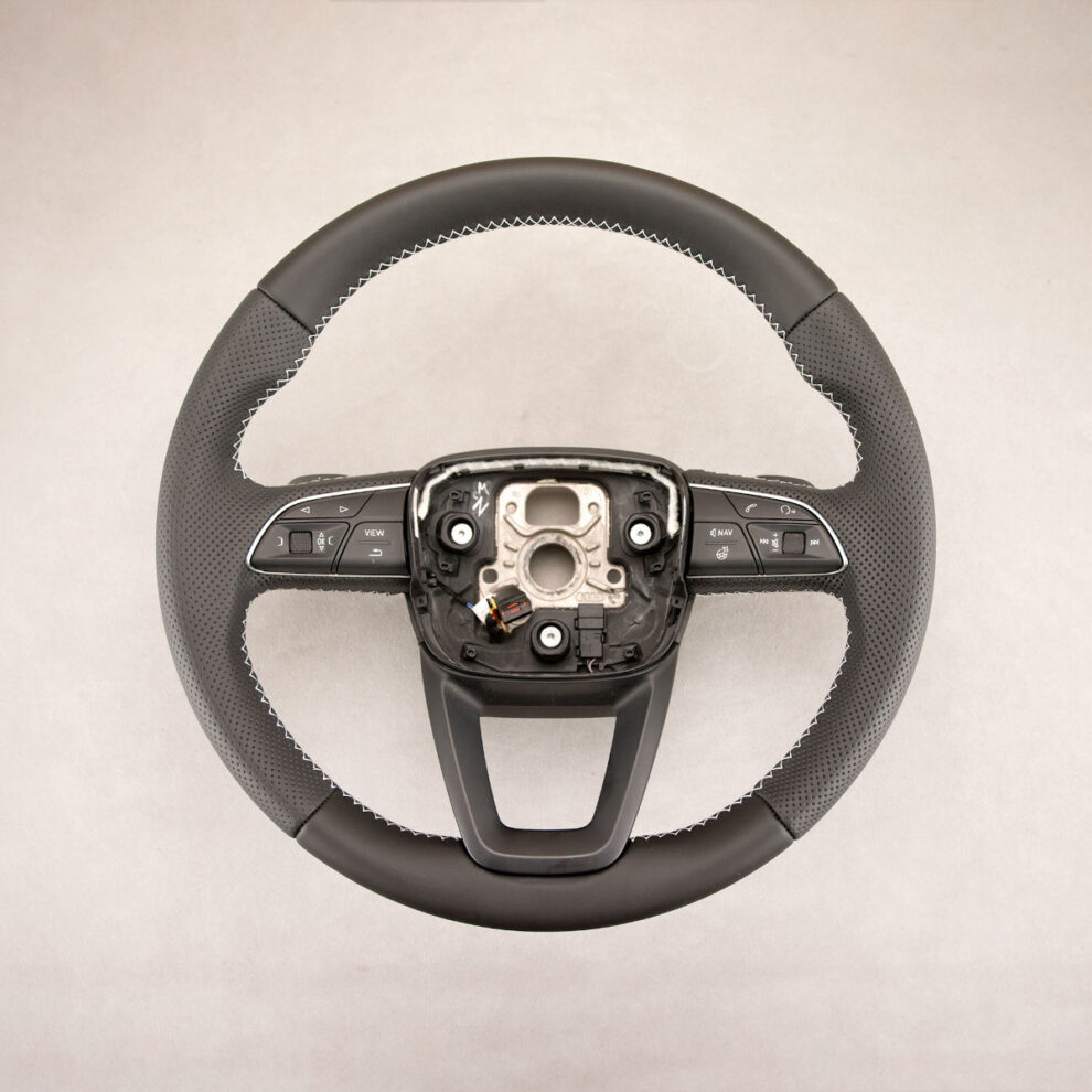 Obszycie kierownicy Audi A4 B9