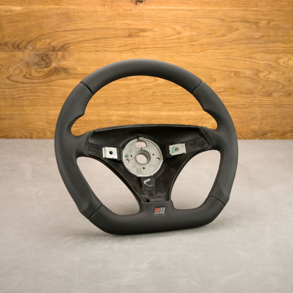 Modyfikacja i obszycie kierownicy Audi A4 B5