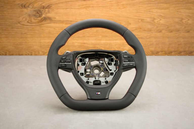 Modyfikacja i obszycie kierownicy BMW F10