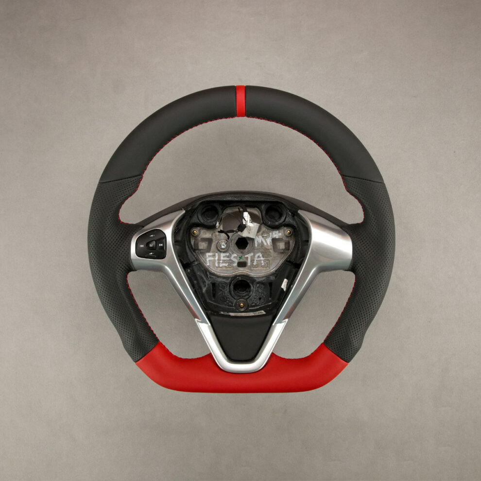 Modyfikacja i obszycie kierownicy Ford Fiesta Mk7