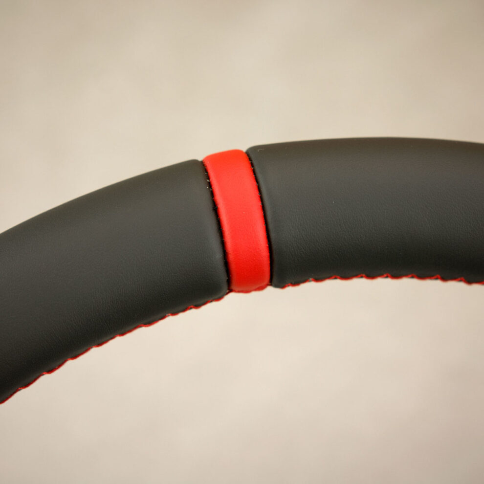 Modyfikacja i obszycie kierownicy Opel Frontera B