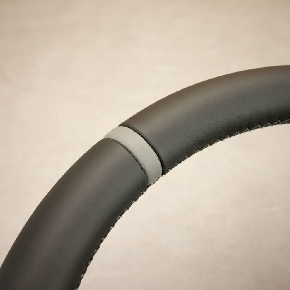 Modyfikacja i obszycie kierownicy Volkswagen Caravelle T6