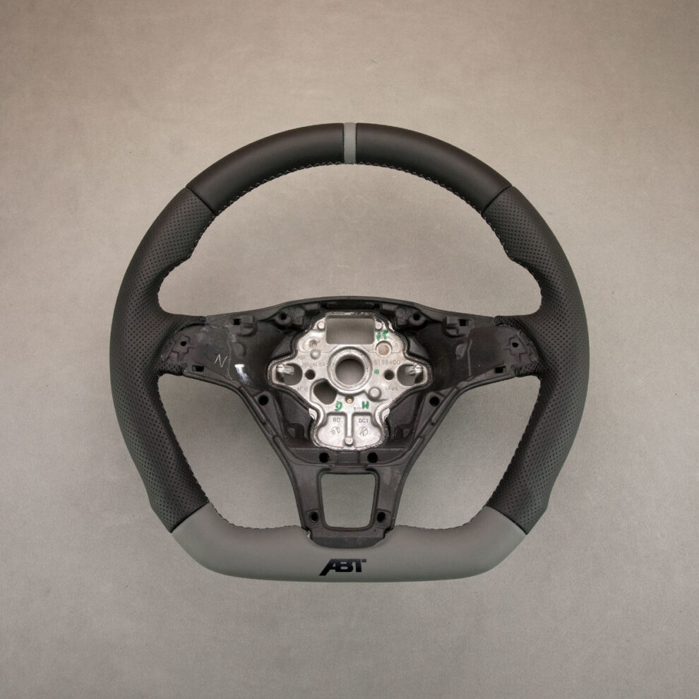 Modyfikacja i obszycie kierownicy Volkswagen Caravelle T6