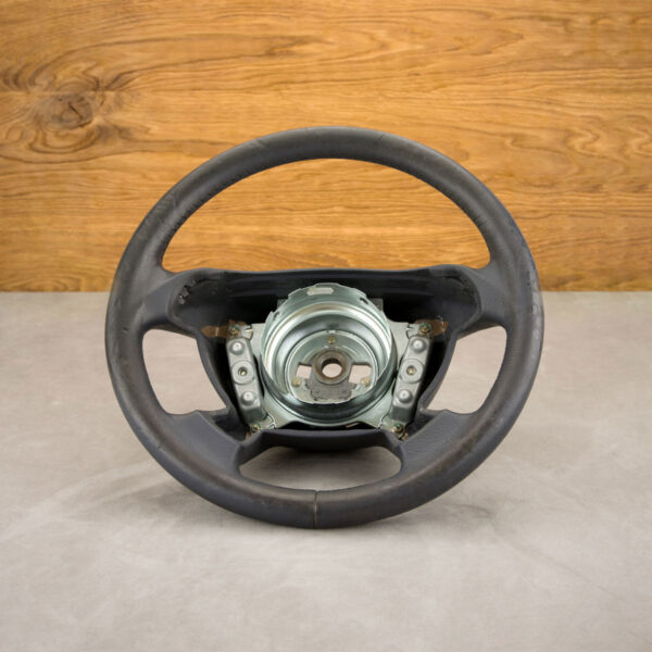 Kierownica Mercedes-Benz CLK W208 przed modyfikacją Kierownica Mercedes-Benz CLK W208 przed modyfikacją