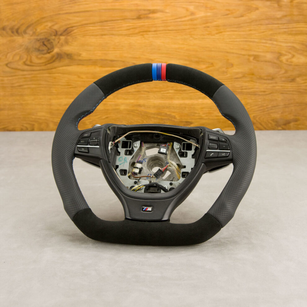 Modyfikacja i obszycie kierownicy BMW F10