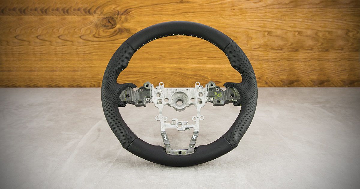 Modyfikacja i obszycie kierownicy Mazda 6 III