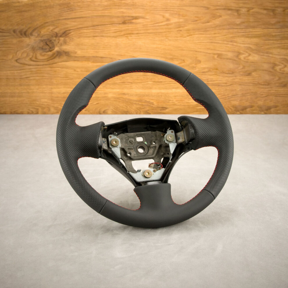 Modyfikacja i obszycie kierownicy Mazda MX-5