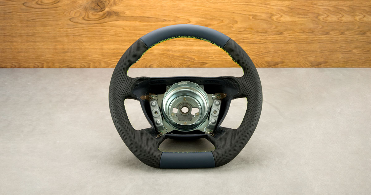 Modyfikacja i obszycie kierownicy Mercedes-Benz CLK W208 Modyfikacja i obszycie kierownicy Mercedes-Benz CLK W208