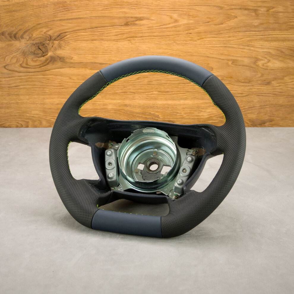 Modyfikacja i obszycie kierownicy Mercedes-Benz CLK W208