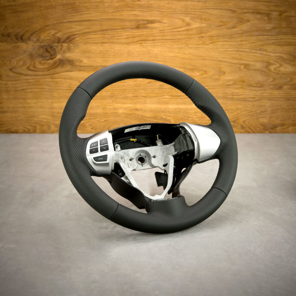 Modyfikacja i obszycie kierownicy Mitsubishi Lancer IX