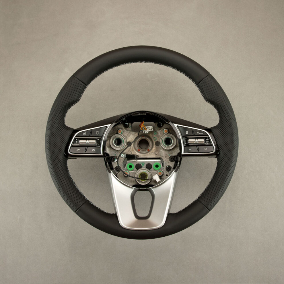 Obszycie kierownicy Kia Ceed III