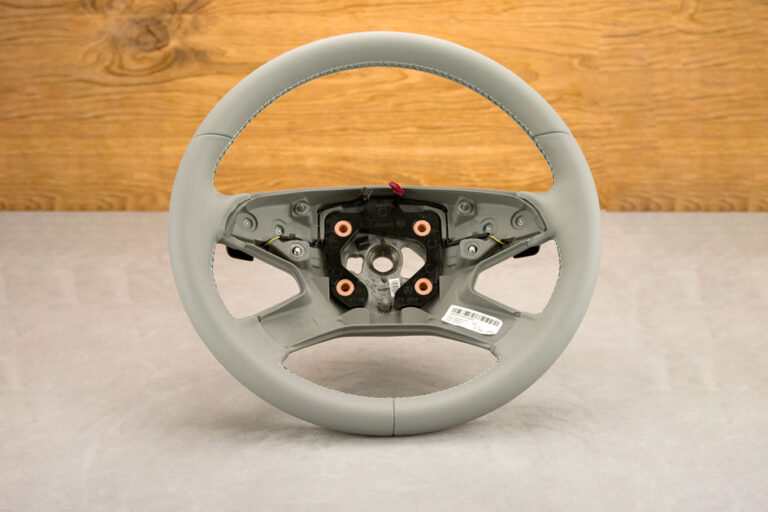 Obszycie kierownicy Mercedes-Benz ML164