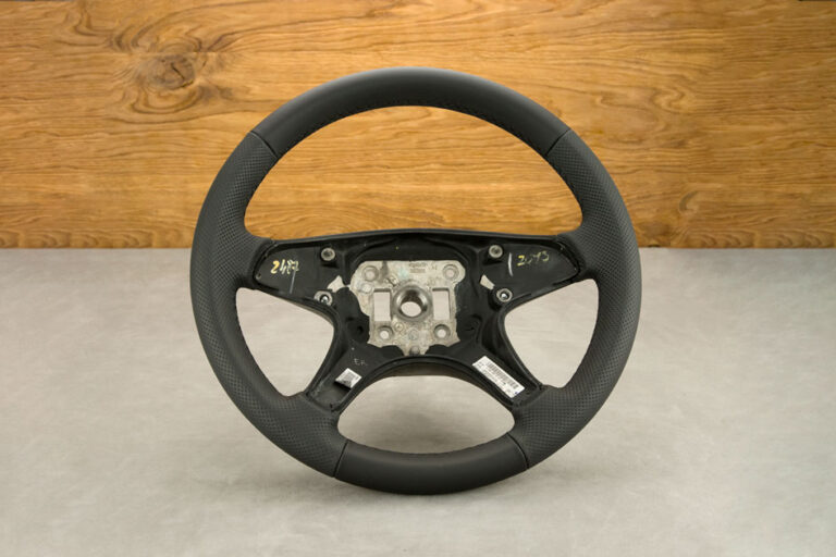 Obszycie kierownicy Mercedes-Benz W204