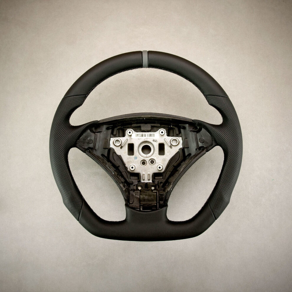 Modyfikacja i obszycie kierownicy BMW E61