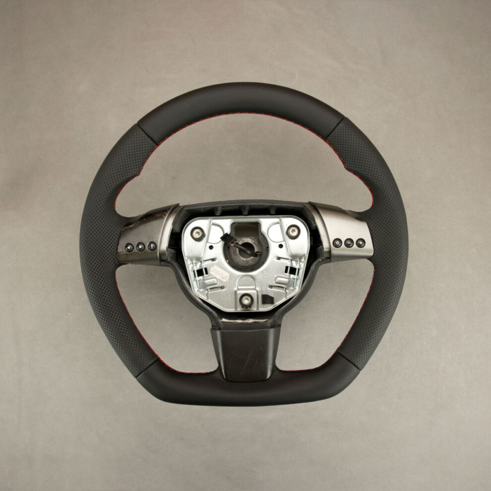 Modyfikacja i obszycie kierownicy Opel Vectra C