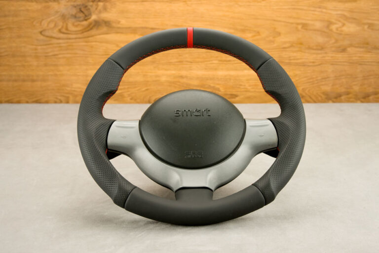 Modyfikacja i obszycie kierownicy Smart Roadster