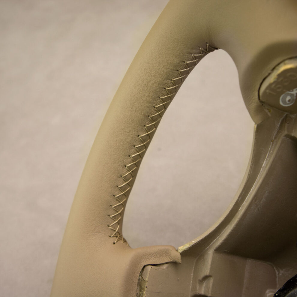 Obszycie kierownicy Mercedes-Benz W220